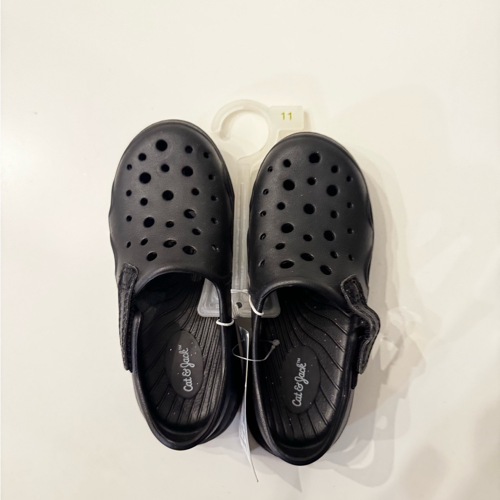 Cat & Jack Black Clog Shoes | Kids Size 11 | Lightweight Comfort Clogs